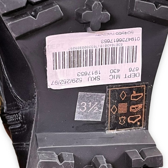 Carvela Kurt Geiger NWT Black Leather Lug Sole Y2K 90s Moto Boot Women's 5.5 - Picture 11 of 13